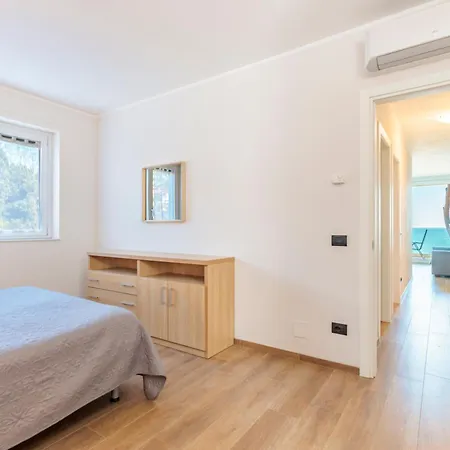 Apartment Blumare Diano Marina
